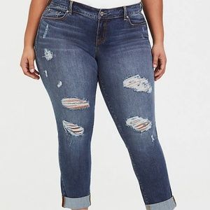 Torrid size 18 cropped boyfriend jeans